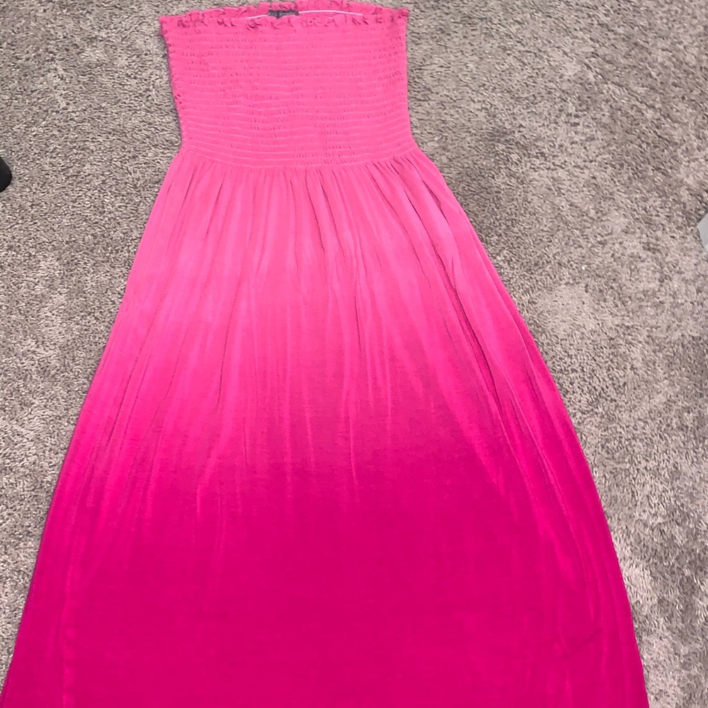 Isabella Rodriguez ombré ruched swim coverup- L